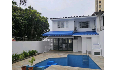 CASA DUPLEX EN HATO PINTADO 243M2 CERCA DE LA 12 DE OCTUBRE