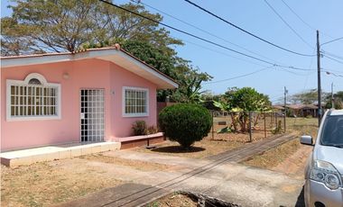 VENTA DE CASA EN CHITRÉ - LA ARENA