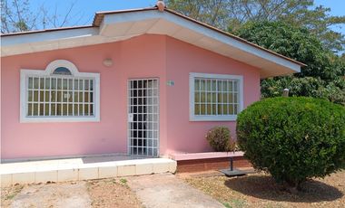 VENTA DE CASA EN CHITRÉ - LA ARENA