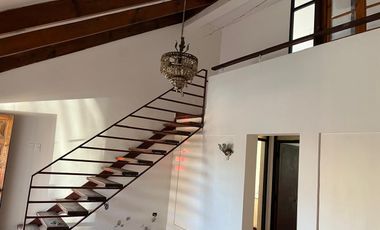 Gran Casa con potencial terreno Cerrillos