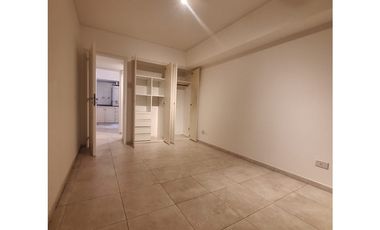 ESPECTULAR  DEPARTAMENTO ALQUILER C/ COCHERA CALLE CHILE 776.CUIDAD