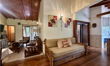 PINAMAR  -   CASA JM ....DE LAS TRES GRACIAS