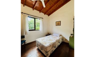 PINAMAR  -   CASA JM ....DE LAS TRES GRACIAS