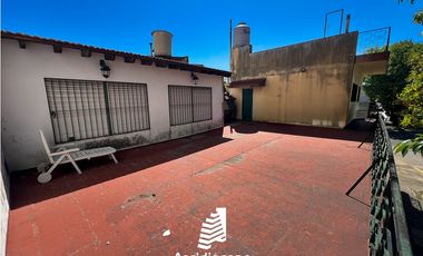 VENTA CASA 4 AMB C/ LOCAL. AV. SAN PEDRITO 2800, VILLA SOLDATI, CABA