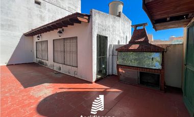 VENTA CASA 4 AMB C/ LOCAL. AV. SAN PEDRITO 2800, VILLA SOLDATI, CABA