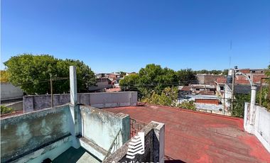 VENTA CASA 4 AMB C/ LOCAL. AV. SAN PEDRITO 2800, VILLA SOLDATI, CABA