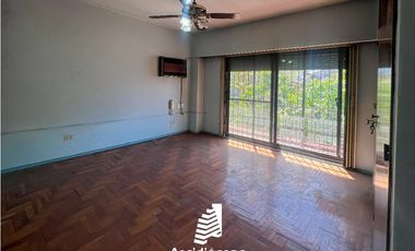 VENTA CASA 4 AMB C/ LOCAL. AV. SAN PEDRITO 2800, VILLA SOLDATI, CABA