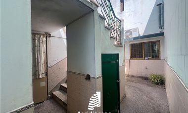 VENTA CASA 4 AMB C/ LOCAL. AV. SAN PEDRITO 2800, VILLA SOLDATI, CABA