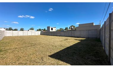 LOTE EN BARRIO SAN SOUCI