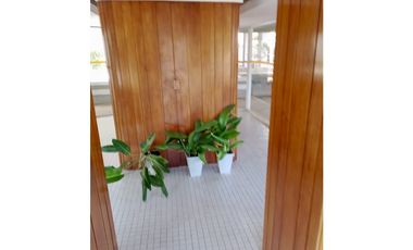PINAMAR- DEPARTAMENTO DE 4 AMBIENTES A METROS DEL MAR