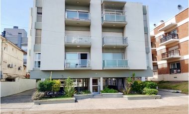 PINAMAR- DEPARTAMENTO DE 4 AMBIENTES A METROS DEL MAR
