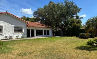CASA VENTA LOMAS DE SAN ISIDRO SANTA RITA