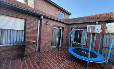 VENTA - PH 3 ambientes + patio - Santa Monica