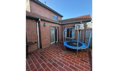 VENTA - PH 3 ambientes + patio - Santa Monica