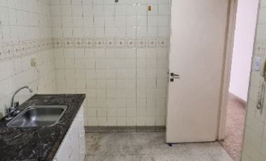 Departamento en alquiler en Lanus Oeste
