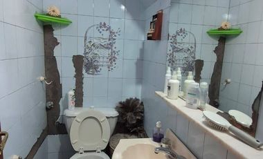 Casa en venta c/ cochera en Centro