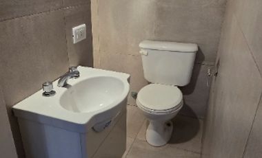 Departamento Tipo Casa en alquiler en Caseros