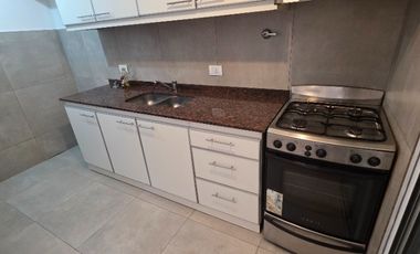 Departamento Tipo Casa en alquiler en Caseros