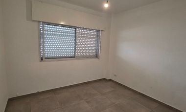 Departamento Tipo Casa en alquiler en Caseros