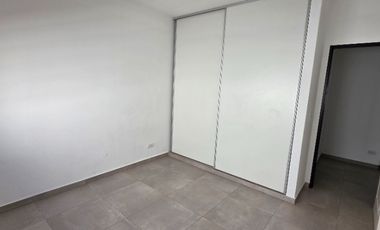 Departamento Tipo Casa en alquiler en Caseros