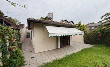 Casa en venta en Quilmes Este