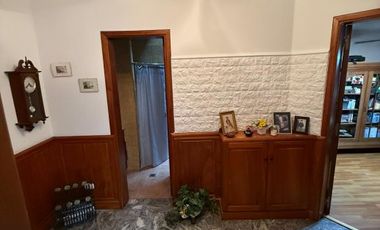 Casa en venta en Quilmes Este