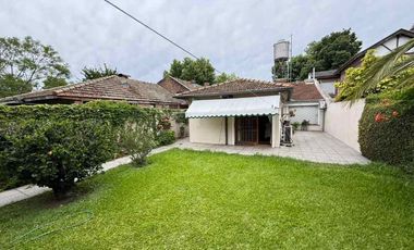 Casa en venta en Quilmes Este