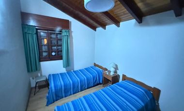 Casa en venta en Quilmes Este
