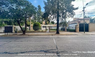 Casa de 150 m² en venta  7 ambientes c/ cochera en Monte Grande