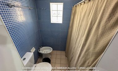 Casa de 150 m² en venta  7 ambientes c/ cochera en Monte Grande