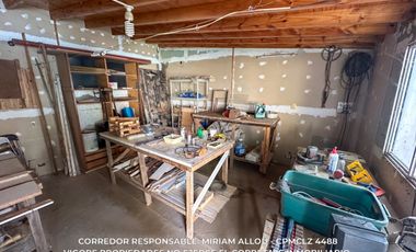 Casa de 150 m² en venta  7 ambientes c/ cochera en Monte Grande