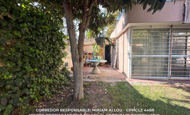 Casa de 150 m² en venta  7 ambientes c/ cochera en Monte Grande