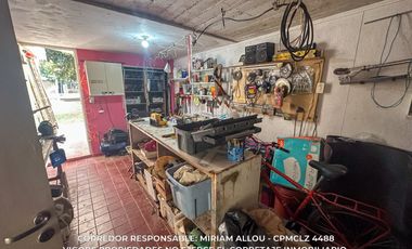 Casa de 150 m² en venta  7 ambientes c/ cochera en Monte Grande