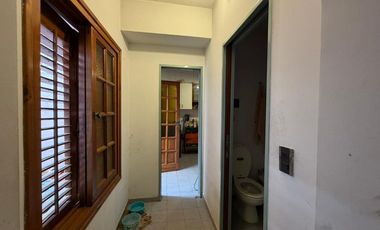Casa PH en venta en Avellaneda Oeste