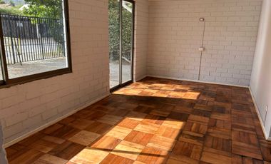 Casa en arriendo en LAS CONDES