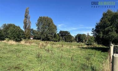 Agrícola en Venta en 12,5 hectáreas a orilla de la ruta V-60 a 4 kms del Aeropuerto y 20 minutos de Puerto Montt