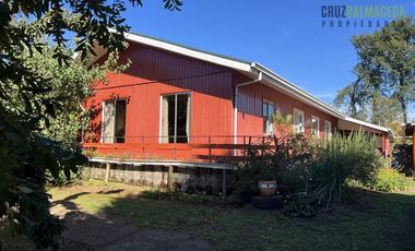 Agrícola en Venta en 12,5 hectáreas a orilla de la ruta V-60 a 4 kms del Aeropuerto y 20 minutos de Puerto Montt