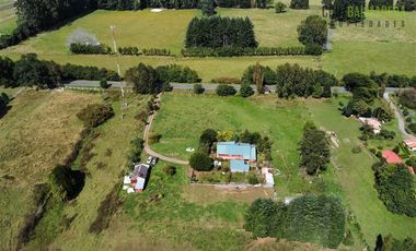 Agrícola en Venta en 12,5 hectáreas a orilla de la ruta V-60 a 4 kms del Aeropuerto y 20 minutos de Puerto Montt