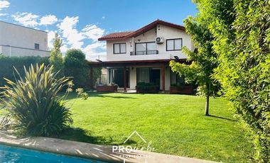 Casa en Arriendo en Carretera General San Martin S/N