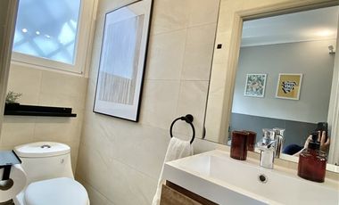 Casa en Arriendo en Avda. Presidente Riesco Esquina Augusto Leguía Norte