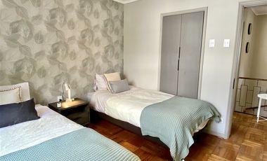 Casa en Arriendo en Avda. Presidente Riesco Esquina Augusto Leguía Norte