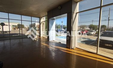 Local Comercial en Venta en Avenida Ventisquero 1225