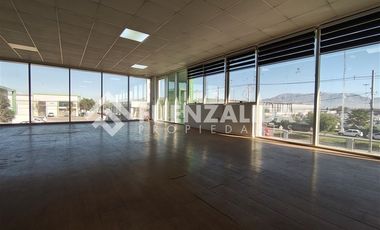 Local Comercial en Venta en Avenida Ventisquero 1225