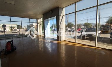 Local Comercial en Venta en Avenida Ventisquero 1225