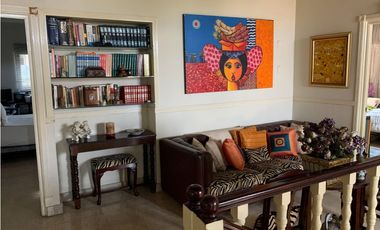 SE VENDE CASA EN LA ALAMEDA
