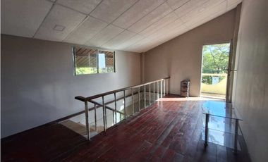 Venta casa en Altos de Cerro Azul