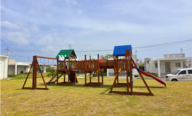 SE VENDE CASA EN PH VILLAGE BEACH RESIDENCES