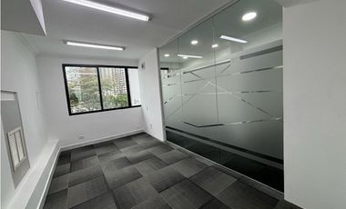 ALQUILER OFICINA EN BELLA VISTA REFORMADA (DV)