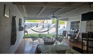 SE VENDE CASA EN LOS SANTOS