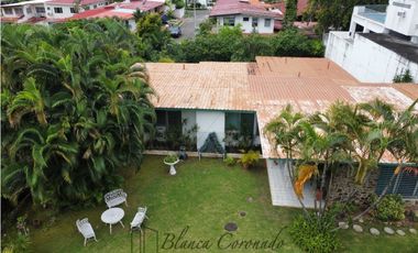 CASA EN VENTA EN COCO DEL MAR 1,257 M2 Terreno, Construcción 237 M2